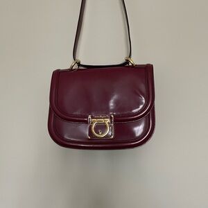 Salvatore Ferragamo Burgundy Leather Shoulder Bag